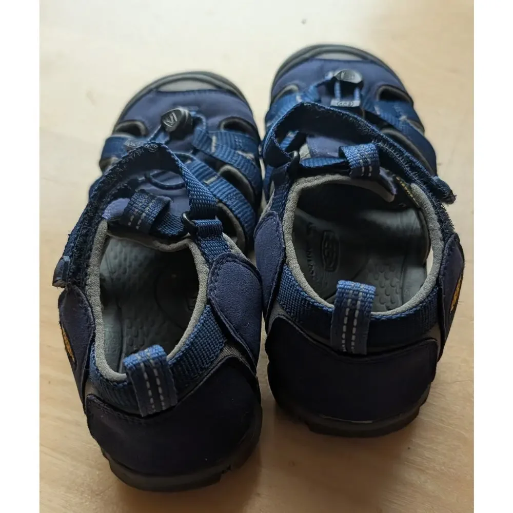 🧨Boys 2 Keen Sandals